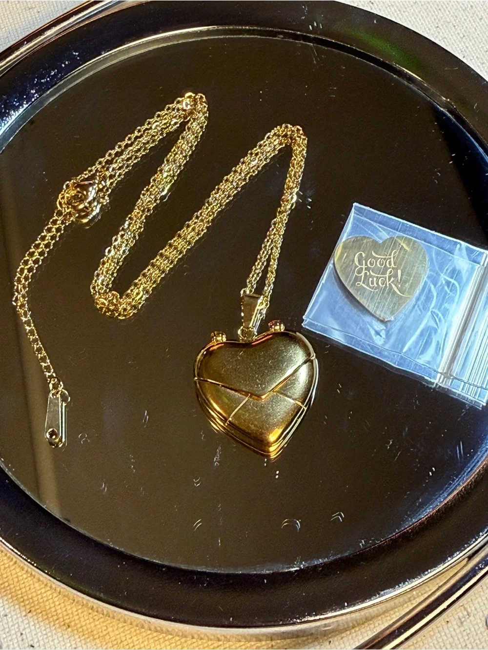 Gold Heart Locket Necklace - Picture 3 of 5